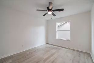 2030 Creek Shore Ln, Pearland, TX 77581 - Photo 25