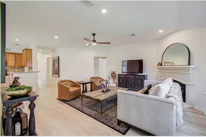 2030 Creek Shore Lane, Pearland, TX 77581 - Photo 13