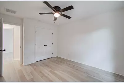 2030 Creek Shore Lane, Pearland, TX 77581 - Photo 27