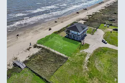 772 Bolivar Dunes Boulevard, Gilchrist, TX 77617 - Photo 25