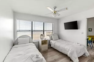 4226 Ghost Crab Ln, Galveston, TX 77554 - Photo 19