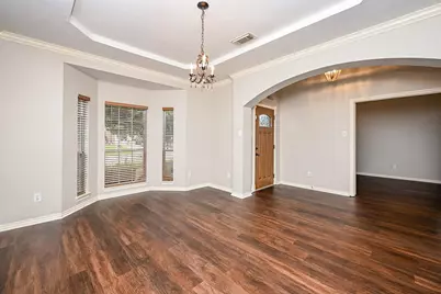 8135 Cove Timbers Lane, Tomball, TX 77375 - Photo 5
