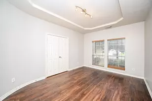8135 Cove Timbers Ln, Tomball, TX 77375 - Photo 7
