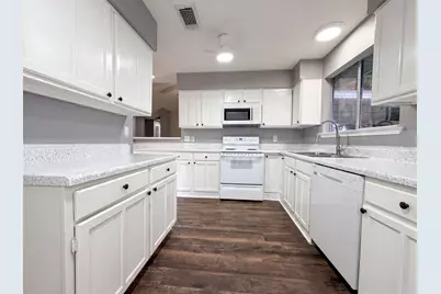 6710 Renfro Drive, Richmond, TX 77469 - Photo 7