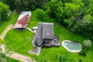 1355 County Rd 145, Alvin, TX 77511 - Photo 7