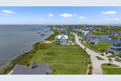 3939 Evening Primrose Drive, Galveston, TX 77554 - Photo 7