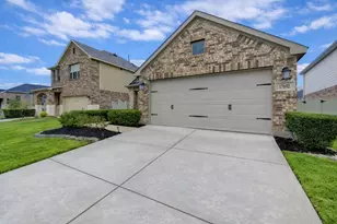 17692 Tree Of Heaven, Conroe, TX 77385 - Photo 3