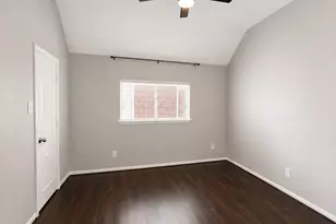 3614 Burning Palms Ct, Houston, TX 77042 - Photo 19