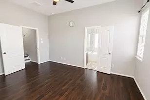 3614 Burning Palms Ct, Houston, TX 77042 - Photo 17