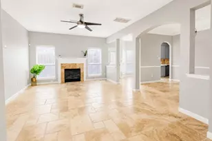 3614 Burning Palms Ct, Houston, TX 77042 - Photo 3
