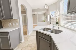 3614 Burning Palms Ct, Houston, TX 77042 - Photo 11