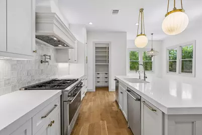 704 Teetshorn Street, Houston, TX 77009 - Photo 13