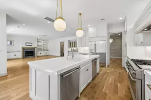 704 Teetshorn St, Houston, TX 77009 - Photo 15
