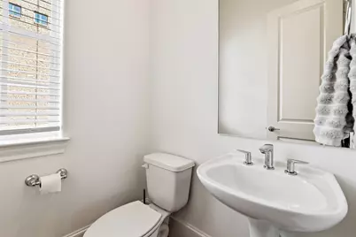 10943 Grove Tree Lane, Houston, TX 77043 - Photo 23