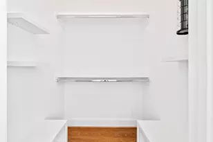 10943 Grove Tree Ln, Houston, TX 77043 - Photo 17