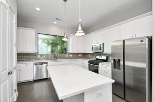 308 Palmer St, Houston, TX 77003 - Photo 11