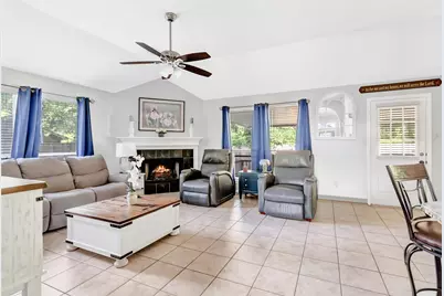 1014 N Rivershire Drive, Conroe, TX 77304 - Photo 25