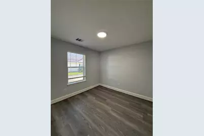 11823 Longwood Garden Way, Houston, TX 77047 - Photo 3