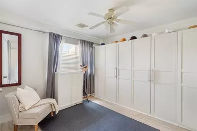 1247 Glenwood Canyon, Houston, TX 77077 - Photo 9