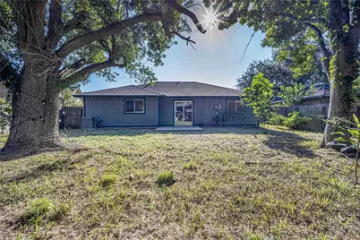 1010 Woodbridge Avenue, Pearland, TX 77584 - Photo 13