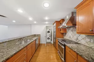 914 Main St, Houston, TX 77002 - Photo 5