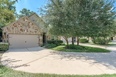 112 Sundown Ridge Place, The Woodlands, TX 77375 - Photo 3