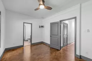 5802 Kansas St, Houston, TX 77007 - Photo 9