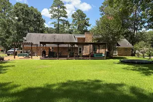 936 Hunterwood Dr, Jasper, TX 75951 - Photo 41
