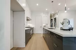 2630 Peckham St, Houston, TX 77098 - Photo 7