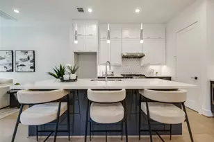 2630 Peckham St, Houston, TX 77098 - Photo 5