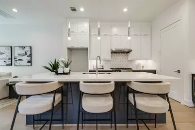 2630 Peckham Street, Houston, TX 77098 - Photo 5