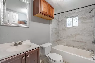 4206 Walker Street #B, Houston, TX 77023 - Photo 7