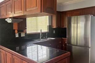 8427 Gulfwood Ln, Houston, TX 77075 - Photo 5
