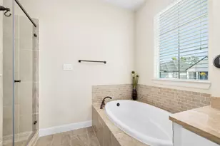 4003 Beacon Fisher Dr, Houston, TX 77018 - Photo 21