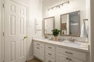 16013 Creek Hill Ln, Cypress, TX 77429 - Photo 21