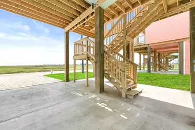 234 Bay Avenue, Surfside Beach, TX 77541 - Photo 9