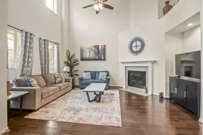 55 W Pipers Green Street, The Woodlands, TX 77382 - Photo 3