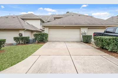 55 W Pipers Green Street, The Woodlands, TX 77382 - Photo 5