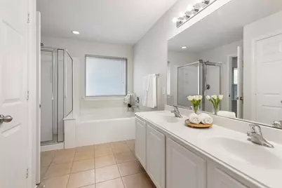 215 W Stedhill Loop, The Woodlands, TX 77384 - Photo 37