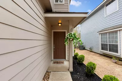 215 W Stedhill Loop, The Woodlands, TX 77384 - Photo 5