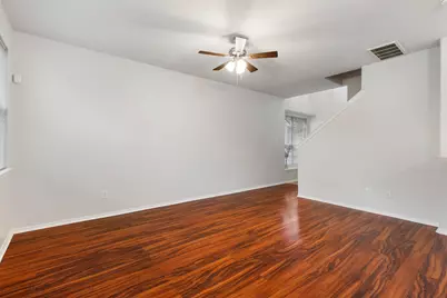 215 W Stedhill Loop, The Woodlands, TX 77384 - Photo 11