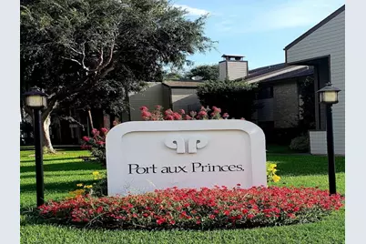 7069 N Holiday Drive, Galveston, TX 77550 - Photo 1