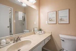 7069 N Holiday Dr, Galveston, TX 77550 - Photo 13
