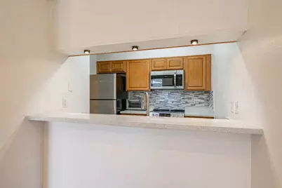 7069 N Holiday Drive, Galveston, TX 77550 - Photo 7