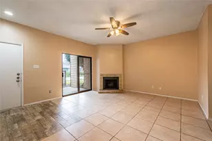 7069 N Holiday Dr, Galveston, TX 77550 - Photo 5