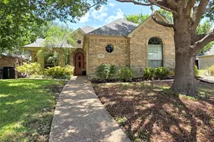 1121 Gabriel Ln, Fort Worth, TX 76116 - Photo 3