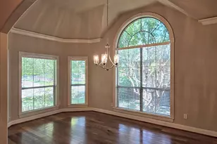 1121 Gabriel Ln, Fort Worth, TX 76116 - Photo 9