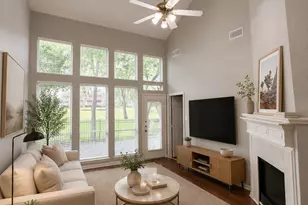 2219 Ridge Wood Ln, Sugar Land, TX 77479 - Photo 5
