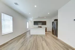 12322 Morning Vis Dr, Houston, TX 77014 - Photo 7