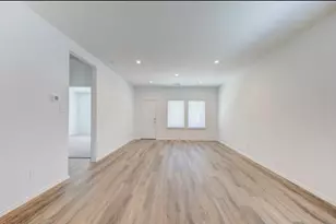 12322 Morning Vis Dr, Houston, TX 77014 - Photo 9